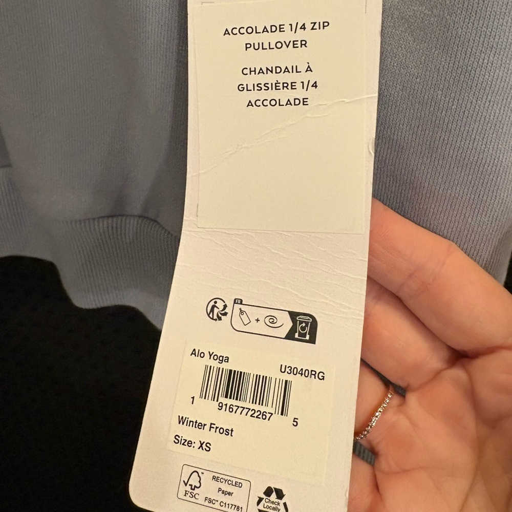 ALO Yoga Accolade 1/4 Zip Pullover XS Limited: Winter Frost NWT - Picture 6 of 8